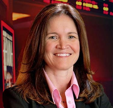 amy-miles-board-feature-mobile