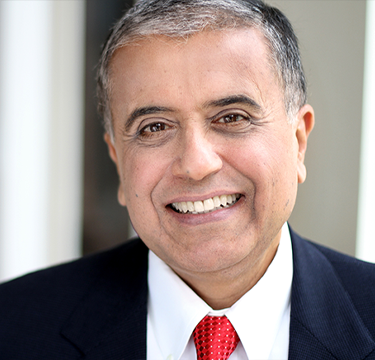 fred-hassan-board-feature-mobile