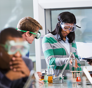 community-large-tile-desktop